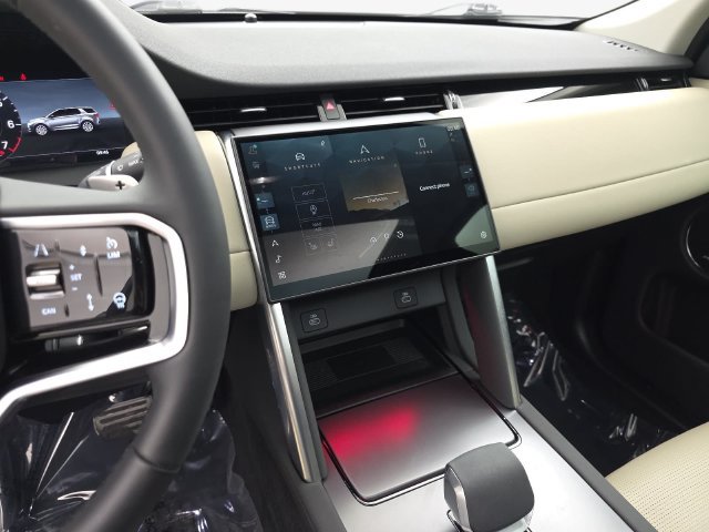 Used 2025 Land Rover Discovery Sport S AWD/4WD image 20