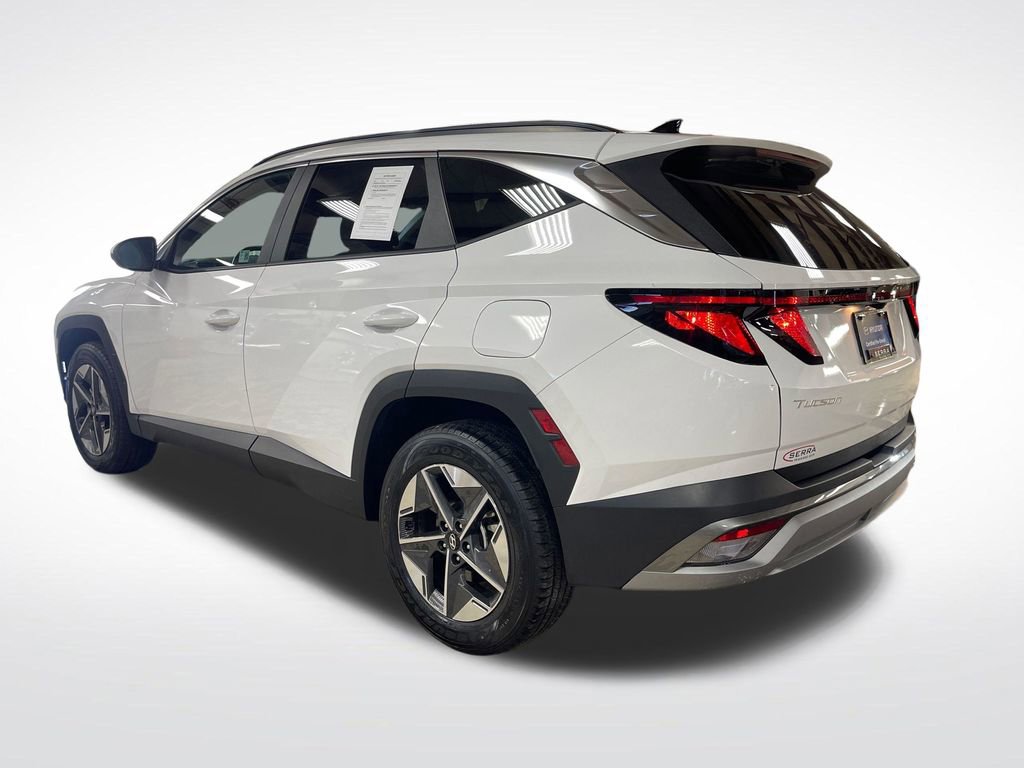 Used 2025 Hyundai Tucson SEL AWD/4WD image 3