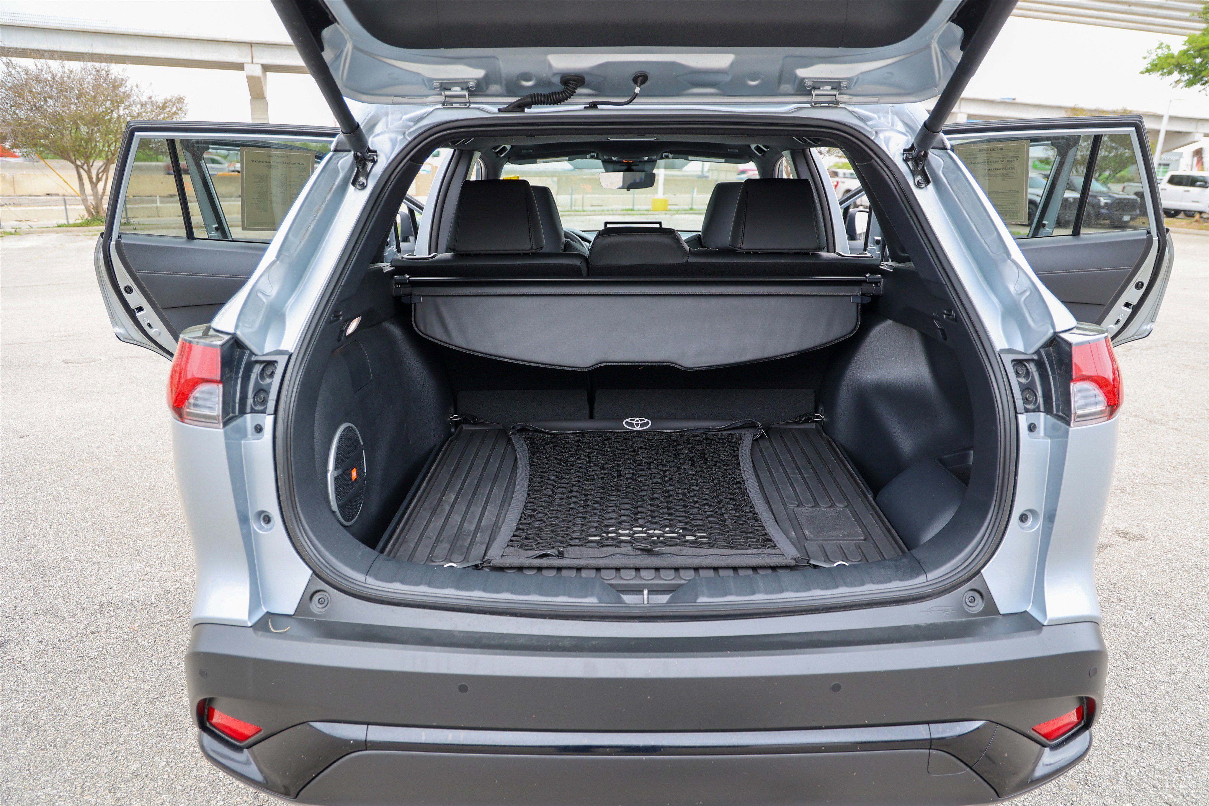 Used 2026 Toyota Corolla Cross XSE w/ Convenience Package image 40