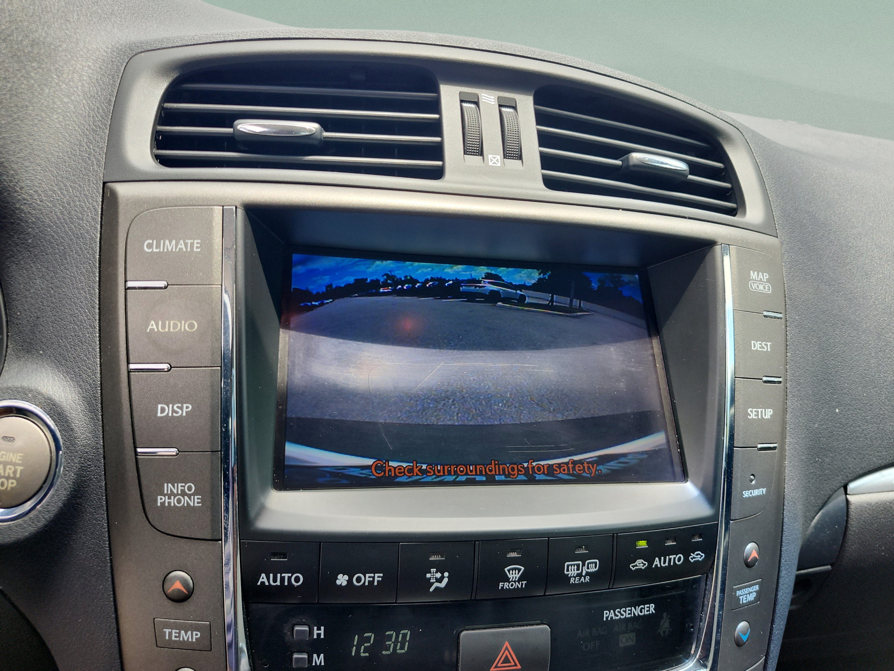 Used 2012 Lexus IS 350C w/ Luxury Pkg RWD image 24