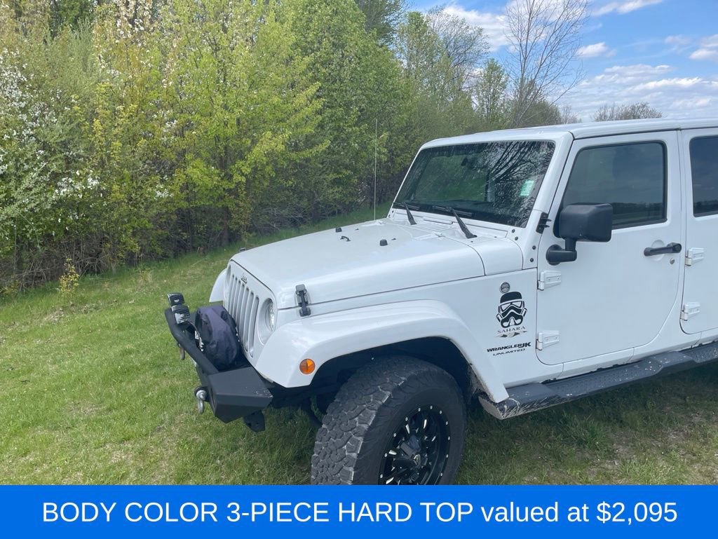 Used 2018 Jeep Wrangler Unlimited Sahara w/ Connectivity Group AWD/4WD image 2