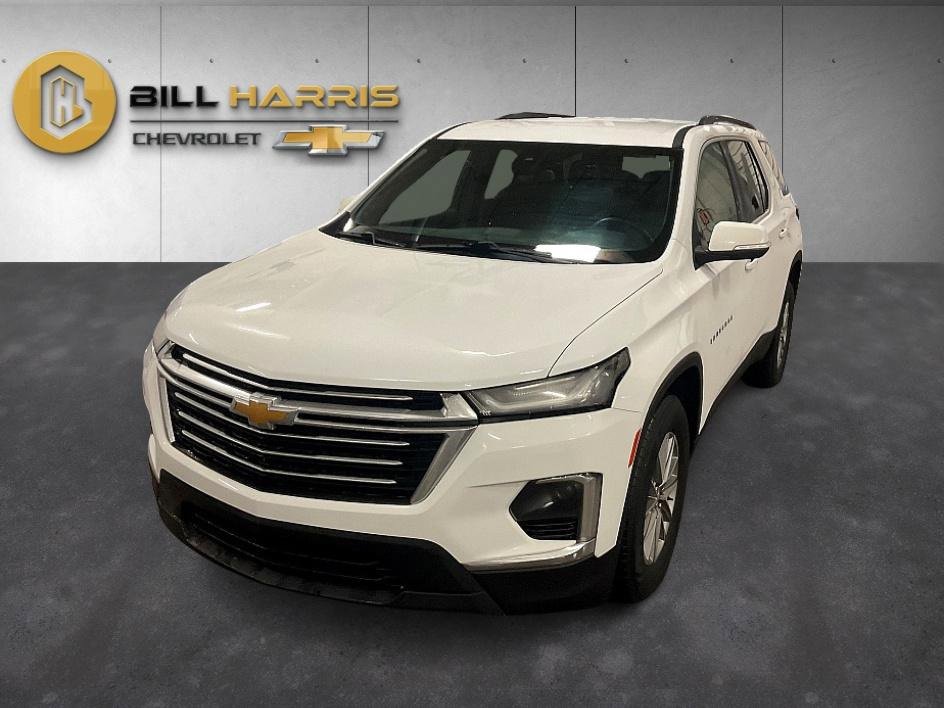 Used 2023 Chevrolet Traverse LT