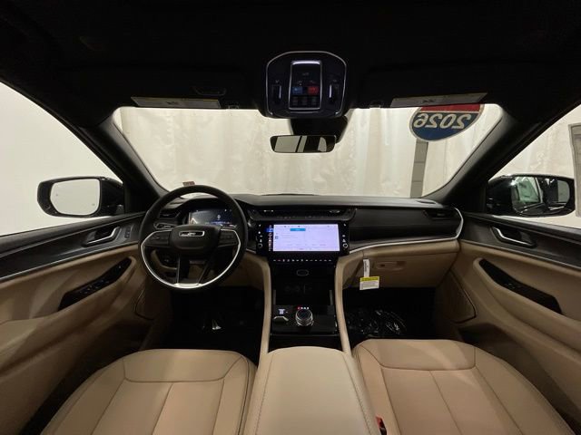 New 2026 Jeep Grand Cherokee Limited w/ Limited Altitude Package AWD/4WD image 16