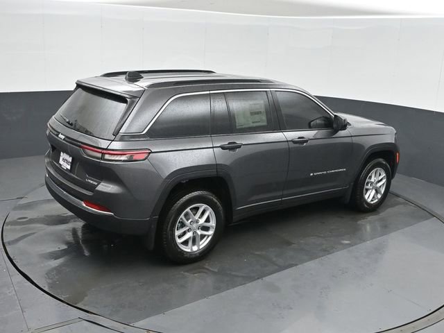 New 2025 Jeep Grand Cherokee Laredo X w/ Luxury Tech Group I image 29