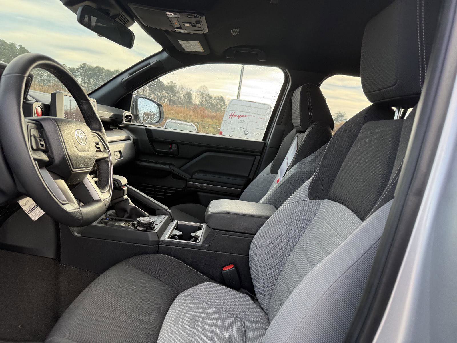 Used 2025 Toyota 4Runner 4WD image 10