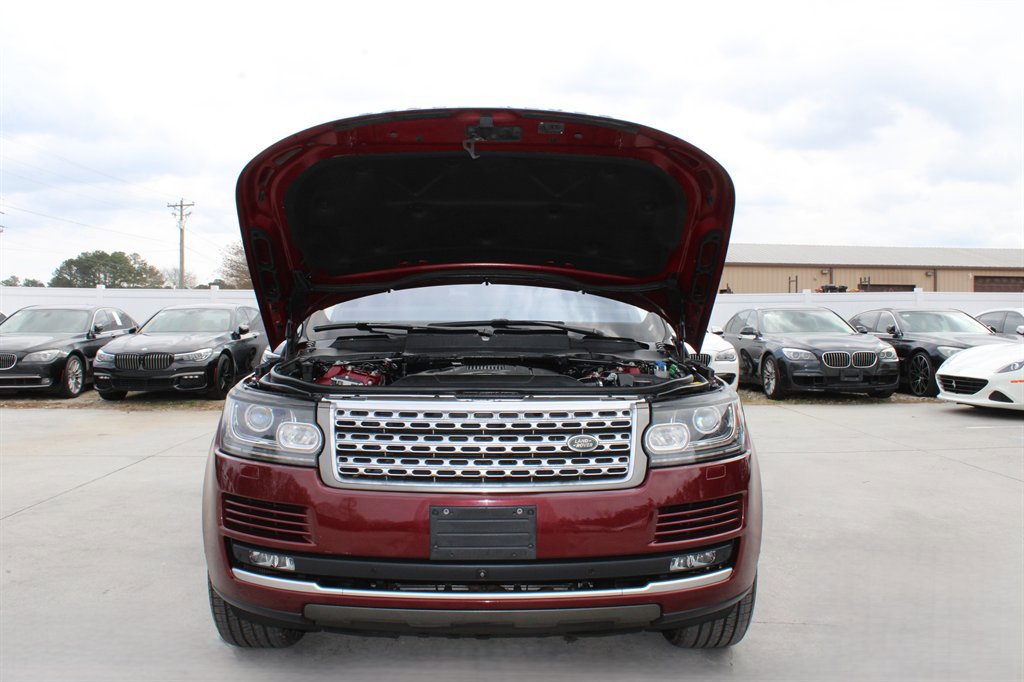 Used 2017 Land Rover Range Rover HSE image 37