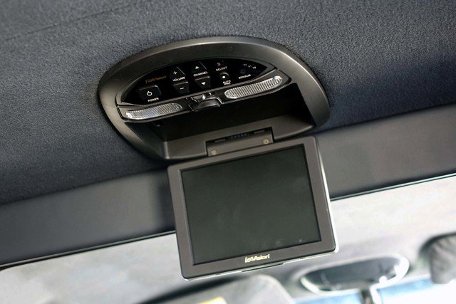 Used 2001 Cadillac De Ville Limousine FWD image 20