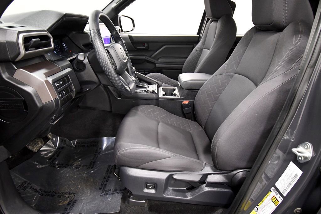 Used 2024 Toyota Tacoma SR5 AWD/4WD image 13