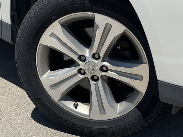 Used 2013 Toyota Highlander Limited FWD image 8