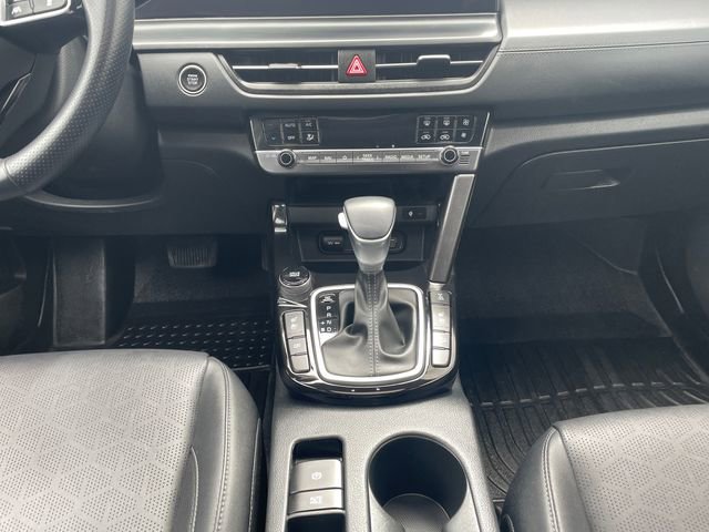 Used 2024 Kia Seltos SX w/ SX Sunroof Package AWD/4WD image 11