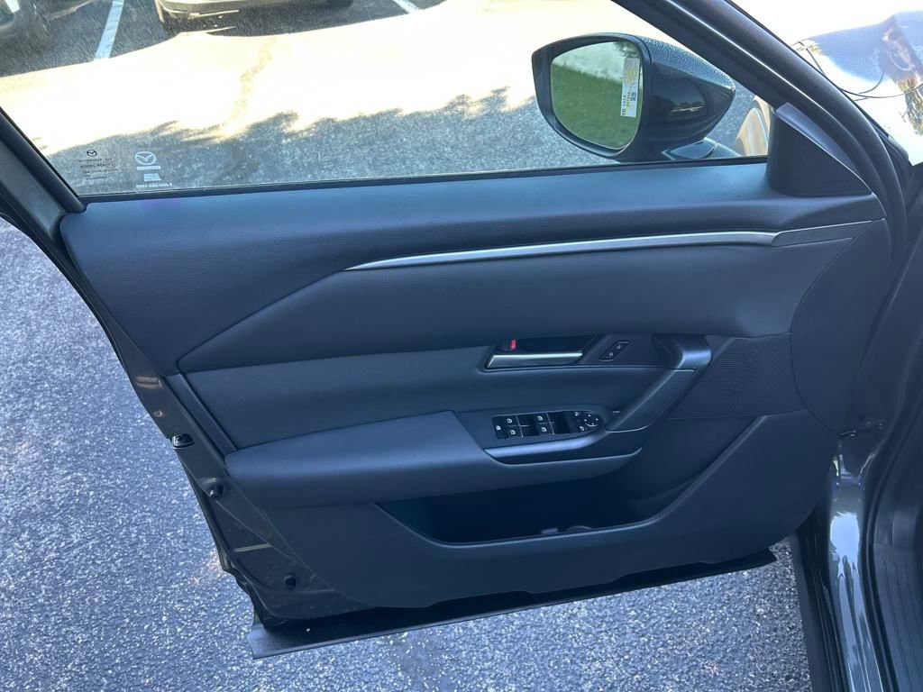 New 2025 MAZDA CX-50 AWD 2.5 S w/ Cargo Package image 25