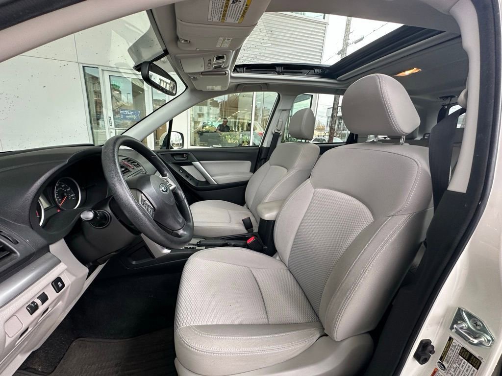 Used 2015 Subaru Forester 2.5i Premium w/ All-Weather Package AWD/4WD image 11