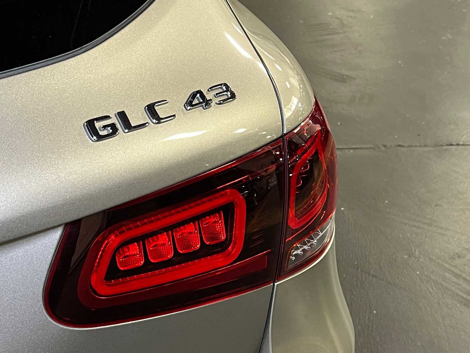 Certified 2020 Mercedes-Benz GLC 43 AMG 4MATIC image 13