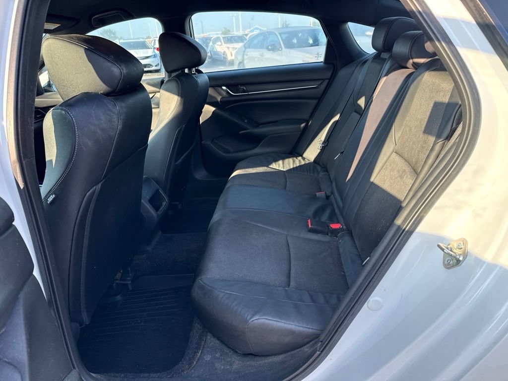 Used 2019 Honda Accord Sport image 13