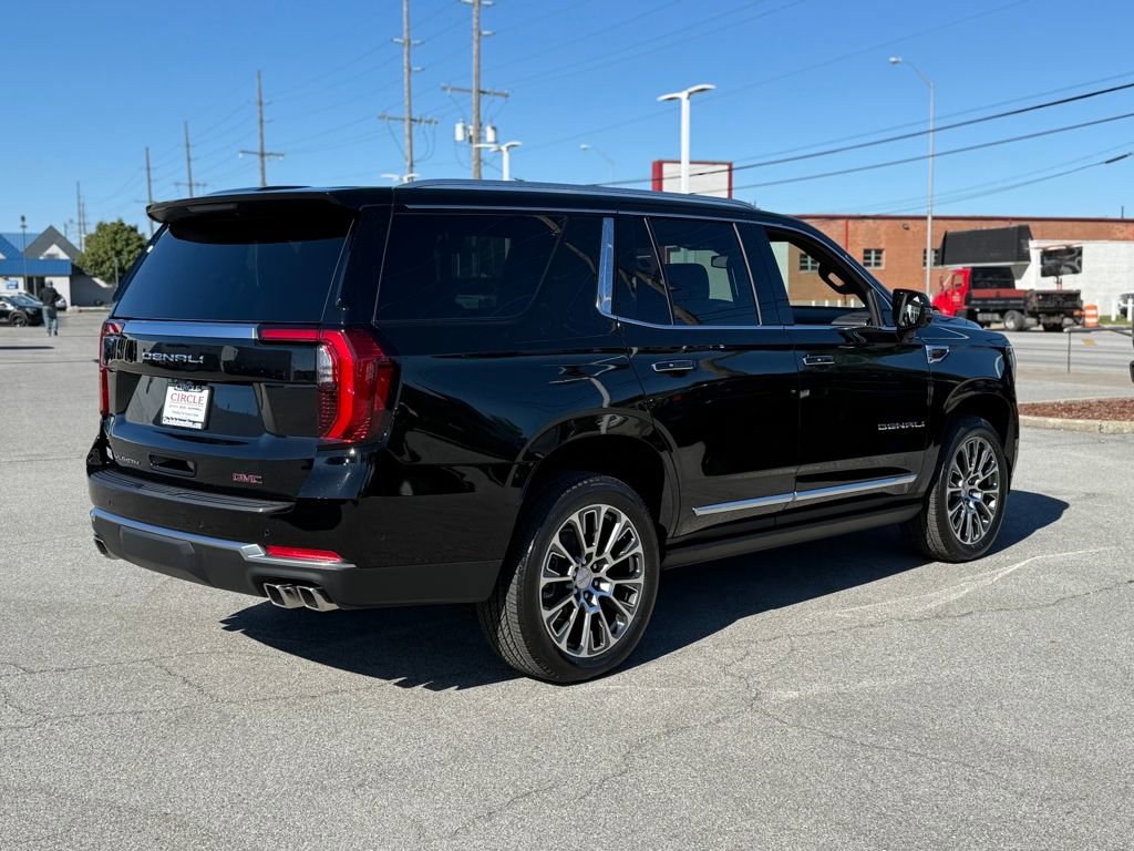 New 2026 GMC Yukon Denali w/ Sun & Power Step Package image 4