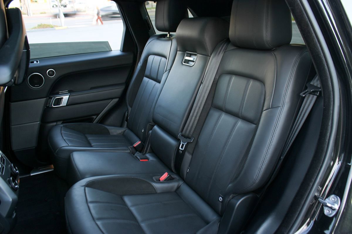 Used 2020 Land Rover Range Rover Sport HST AWD/4WD image 16