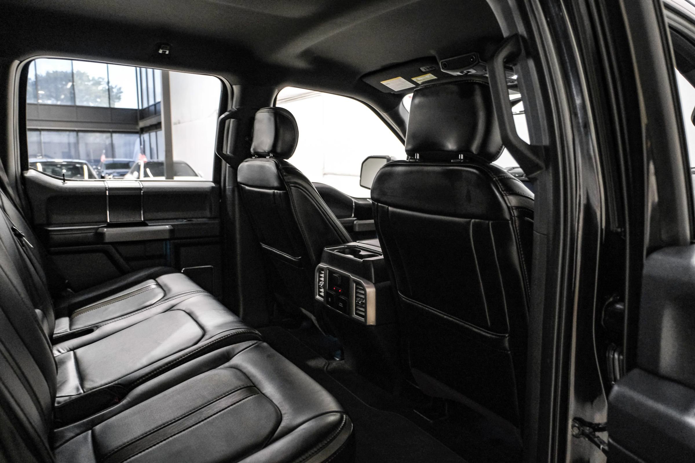 Used 2020 Ford F150 Platinum image 37