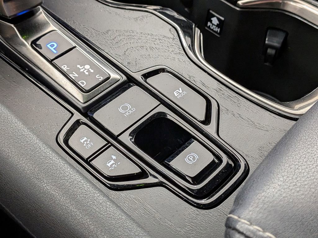 Used 2023 Lexus RX 350 w/ Accessory Package (2T) AWD/4WD image 26
