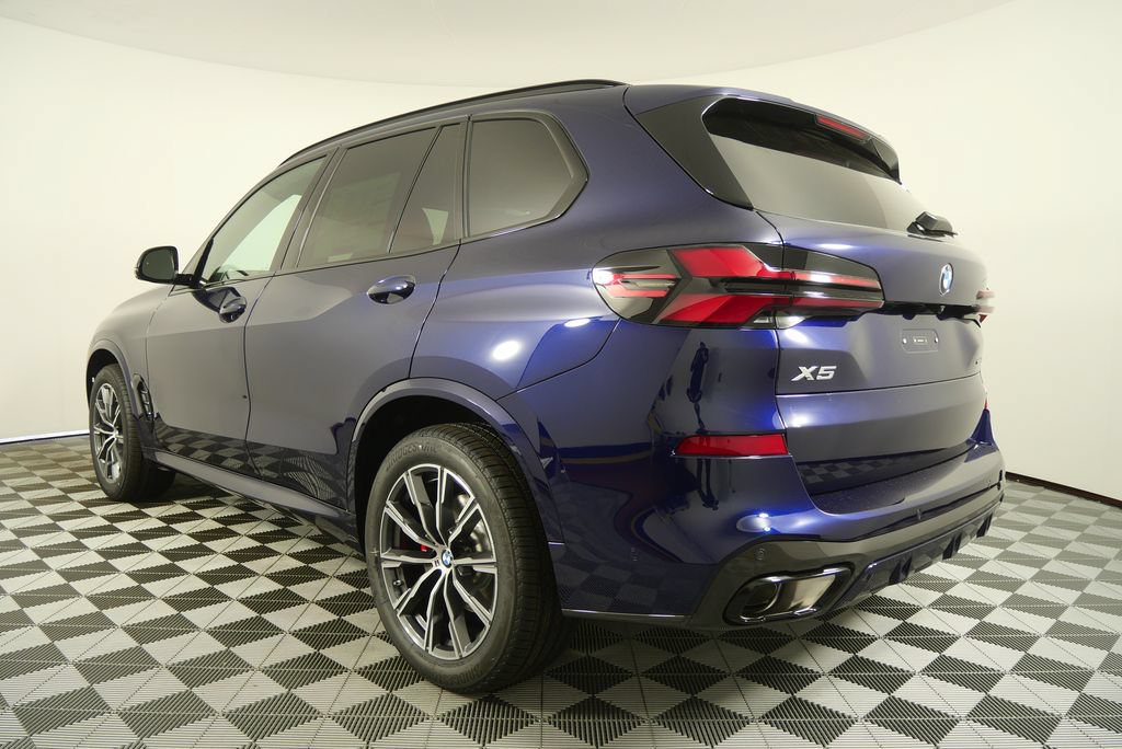 Used 2026 BMW X5 xDrive40i w/ M Sport Package AWD/4WD image 4