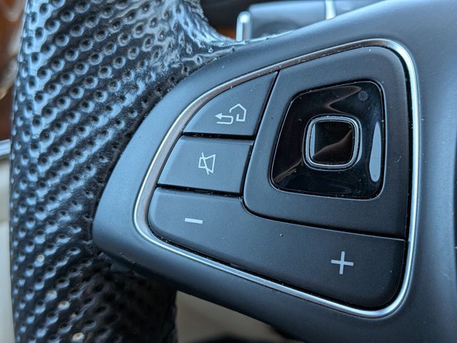 Used 2017 Mercedes-Benz E 300 image 10