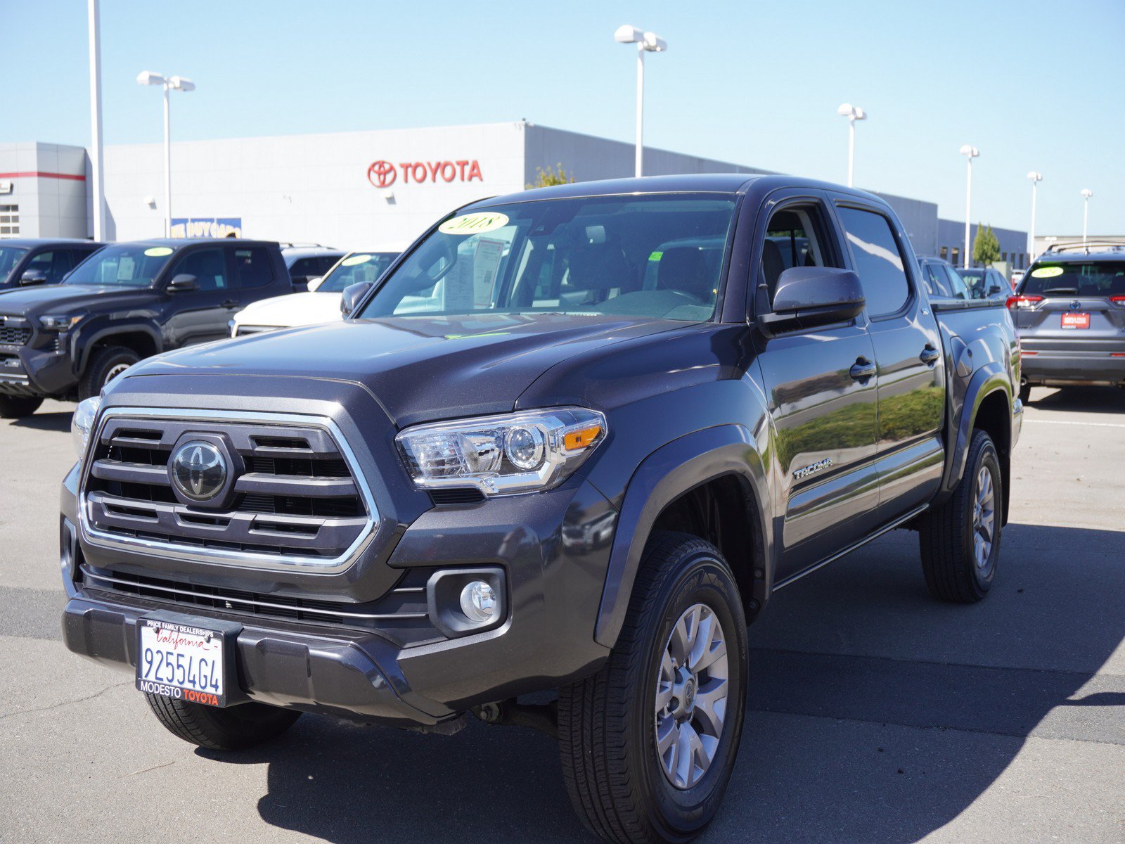 Used 2018 Toyota Tacoma SR5 RWD image 7