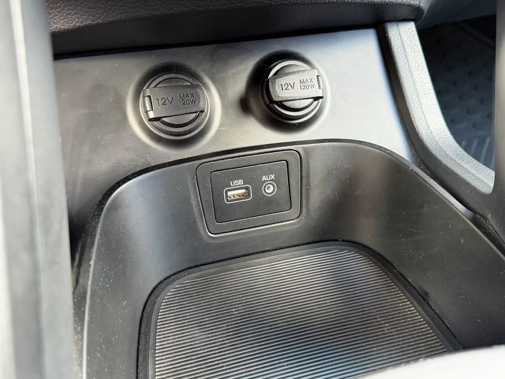 Used 2017 Hyundai Santa Fe Sport image 22