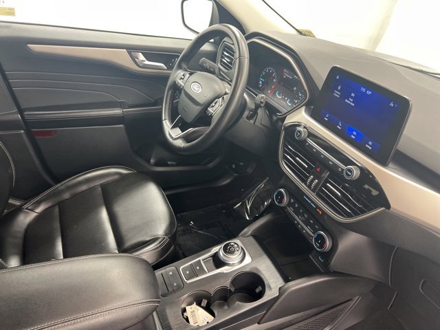 Used 2022 Ford Escape SEL image 24