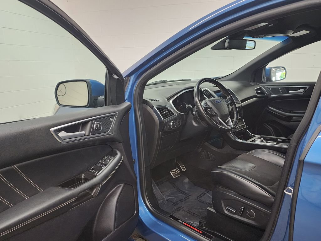 Used 2019 Ford Edge ST w/ Convenience Package AWD/4WD image 11