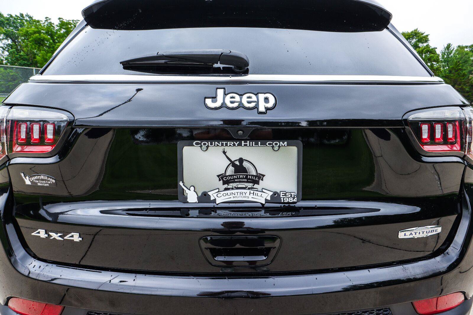 Used 2024 Jeep Compass Latitude AWD/4WD image 40