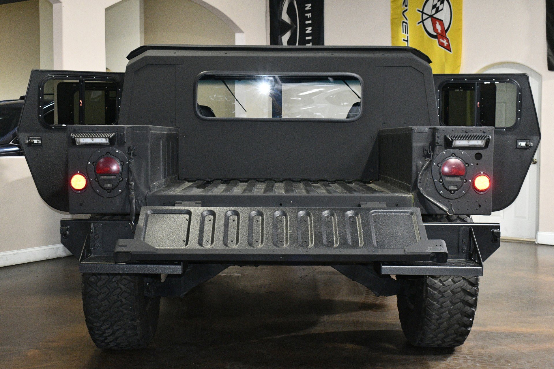 Used 1990 HUMMER H1 image 82