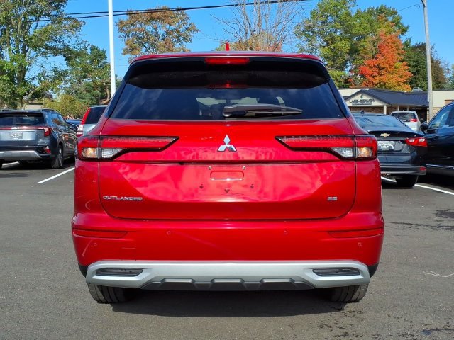 Used 2022 Mitsubishi Outlander SE FWD image 5