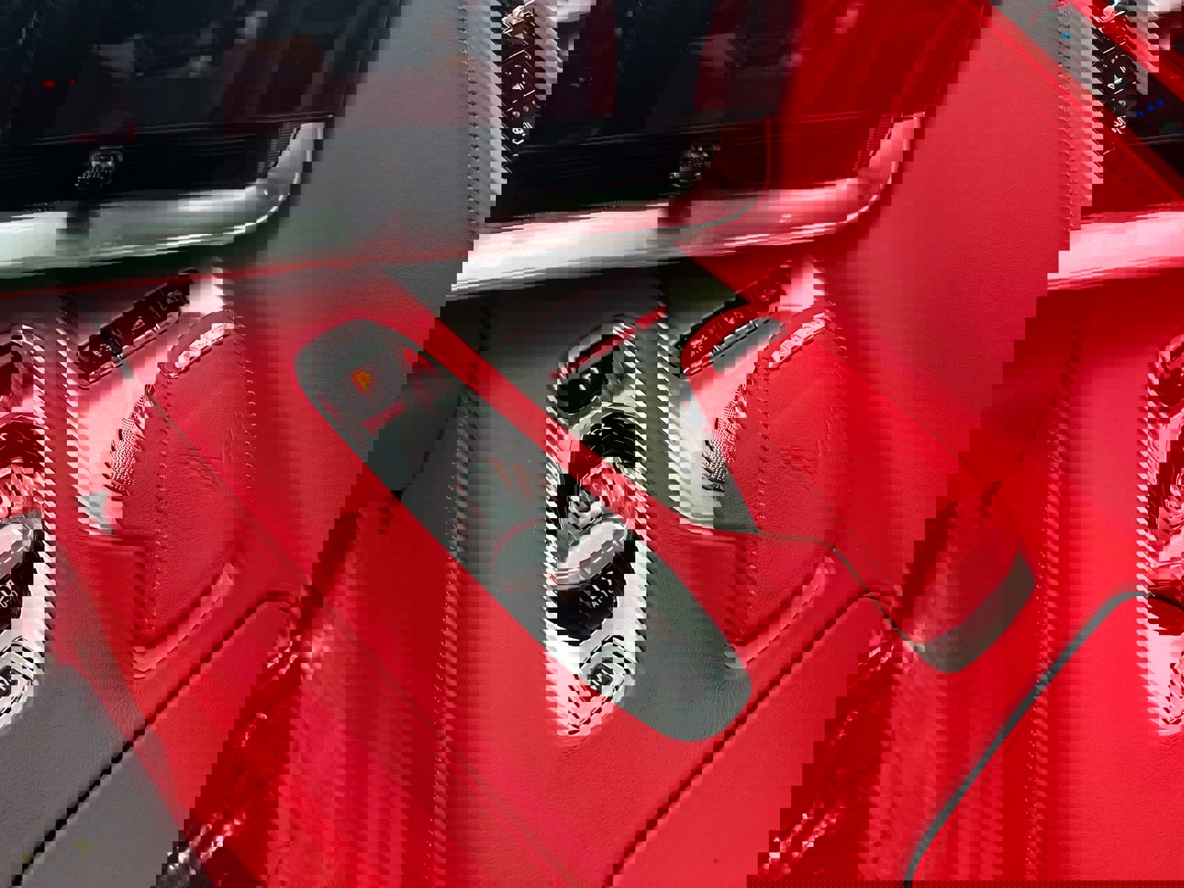 Used 2024 Chevrolet Corvette Stingray Premium Conv w/ Battery Protection Package image 19