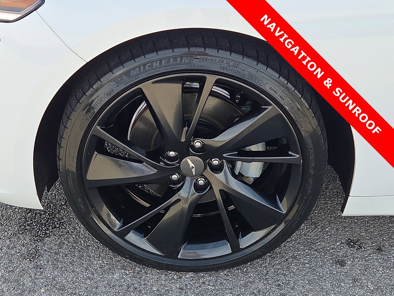 Used 2023 Genesis G70 2.0T w/ Sport Prestige Package image 7