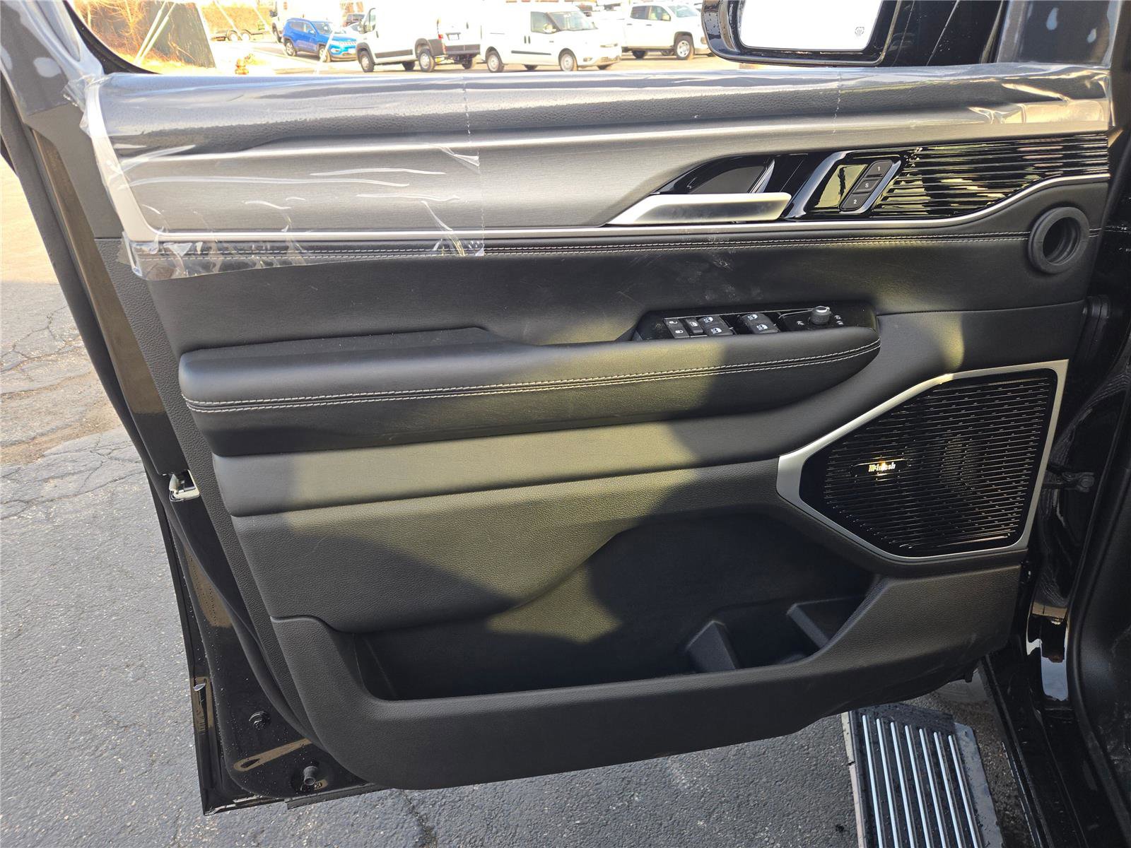 New 2026 Jeep Grand Wagoneer L Limited image 25