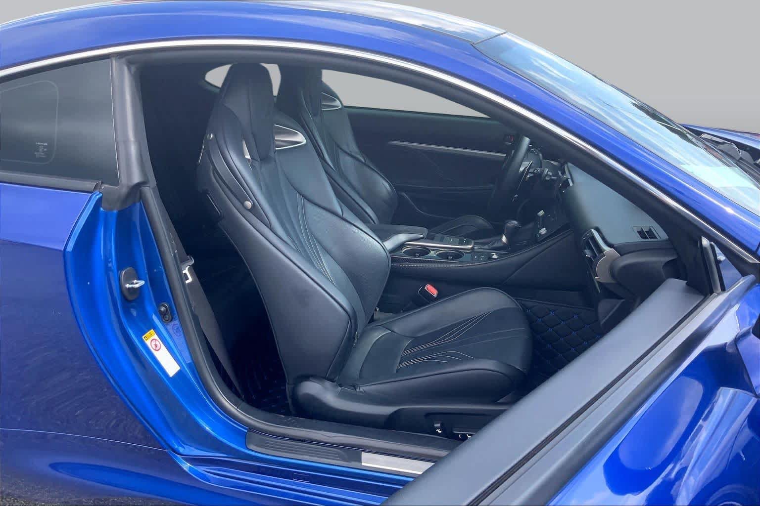 Used 2015 Lexus RC F w/ Performance Package RWD image 9