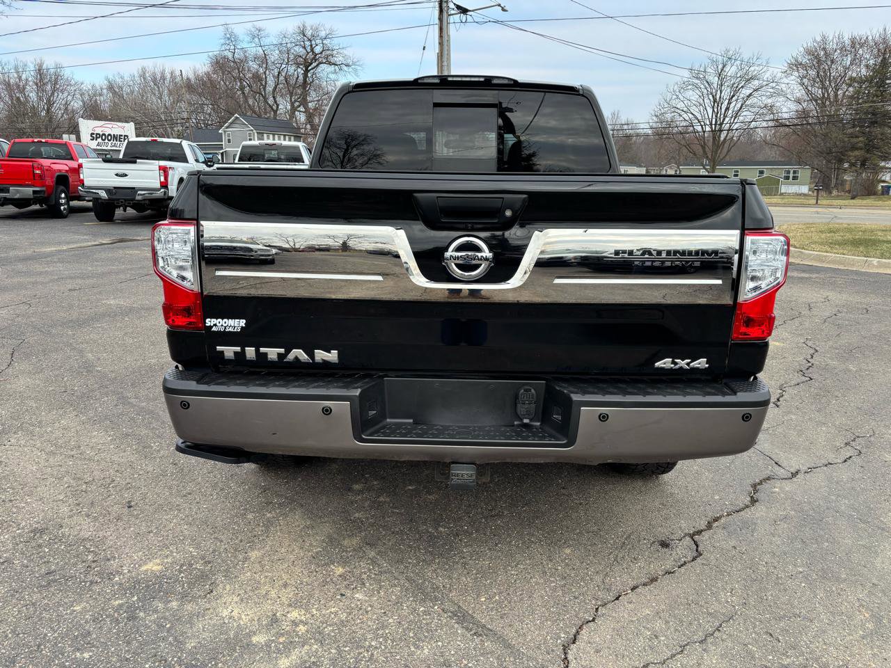 Used 2018 Nissan Titan Platinum Reserve image 4