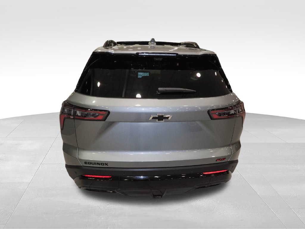 New 2026 Chevrolet Equinox RS w/ Convenience Package III FWD image 6