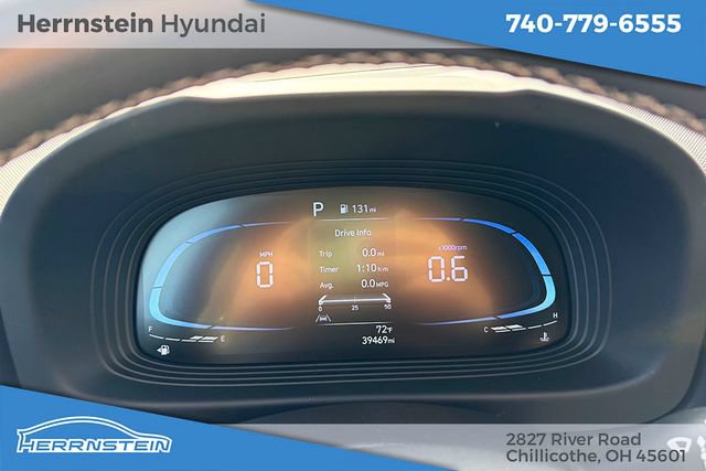 Used 2024 Hyundai Venue SEL FWD image 18