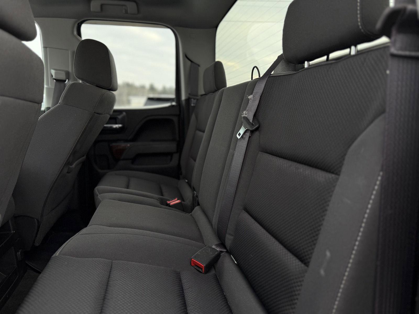 Used 2016 GMC Sierra 3500 SLE w/ SLE Preferred Package image 12