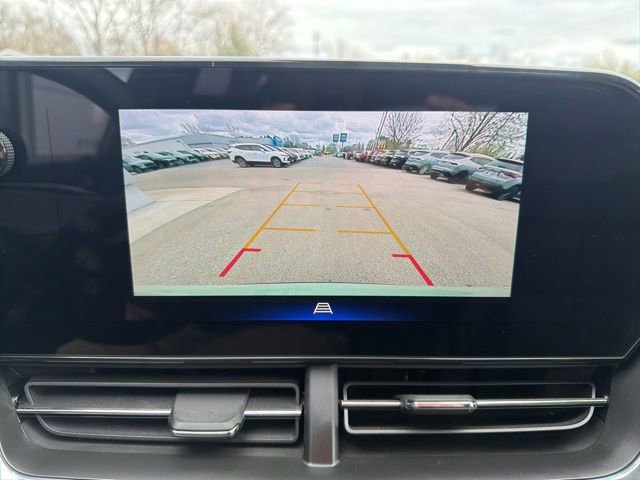 Certified 2025 Chevrolet Trax ACTIV w/ Sunroof Package FWD image 28