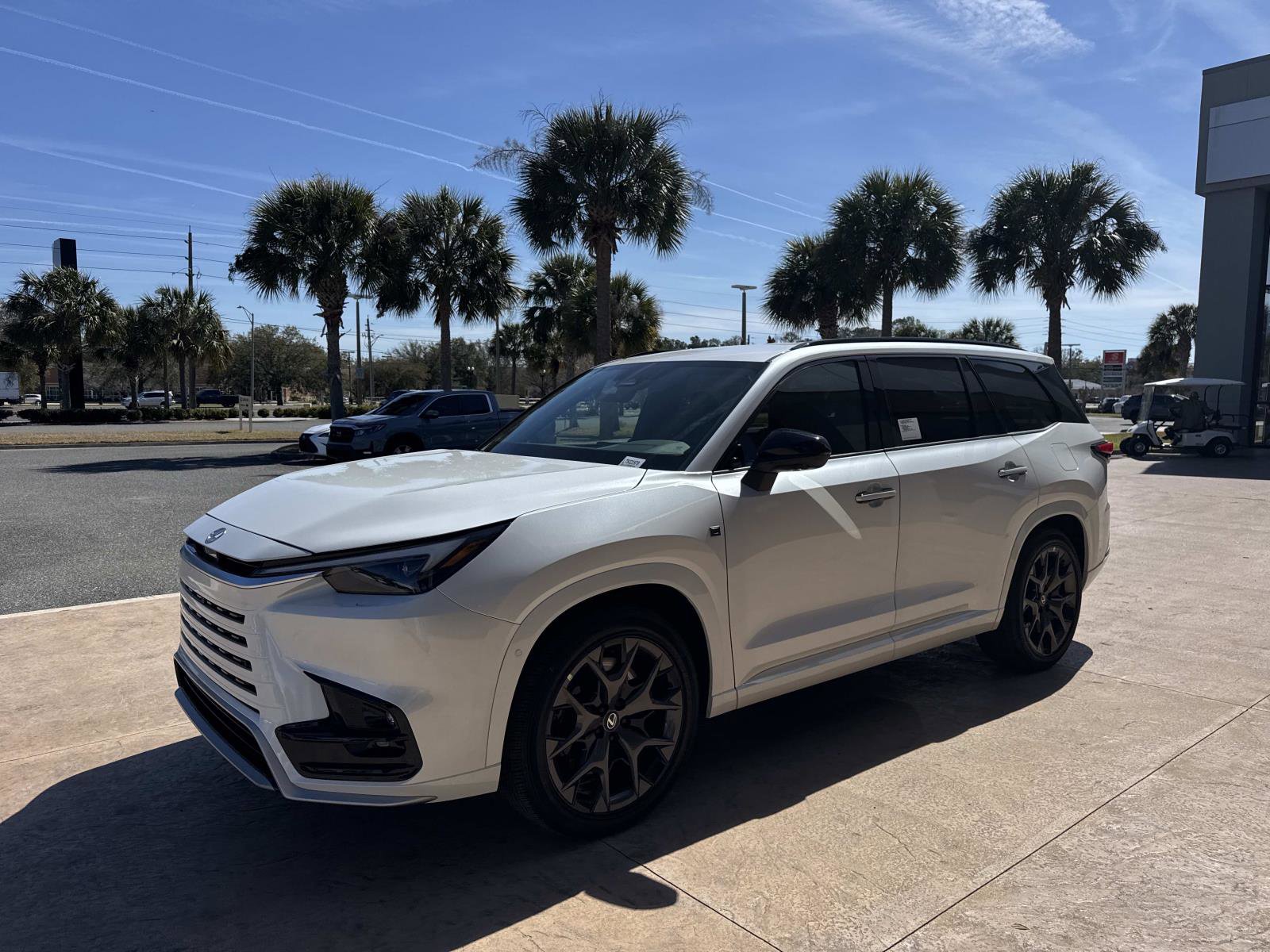 New 2026 Lexus TX 500h AWD image 7