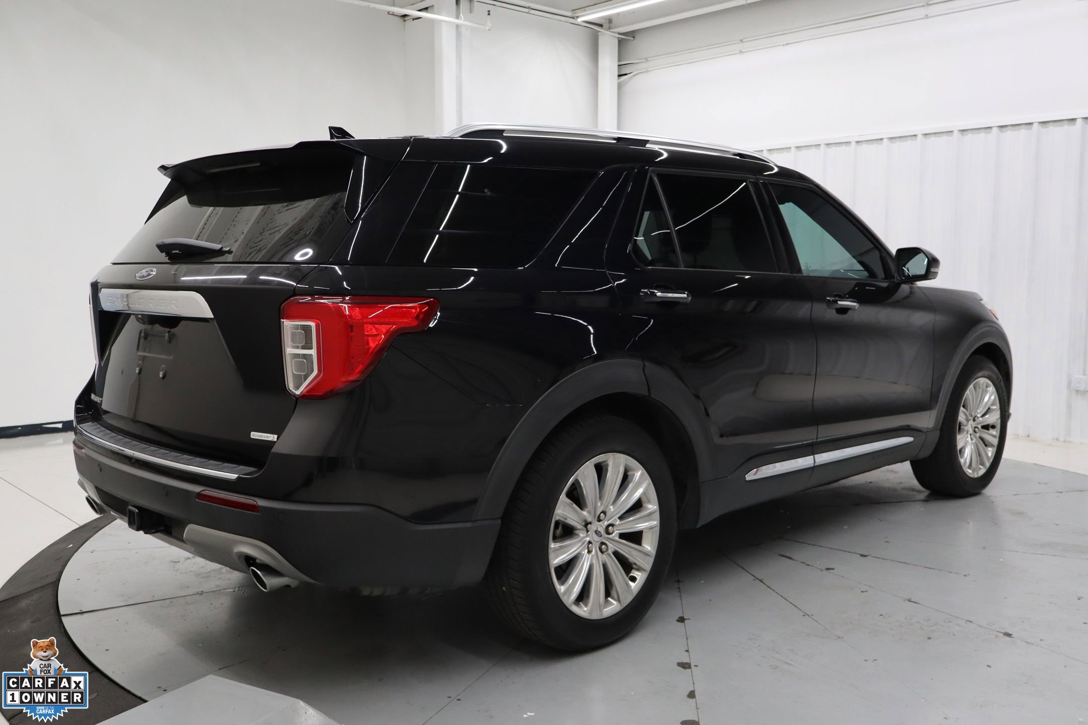 Used 2020 Ford Explorer Limited w/ Class III Trailer Tow Package image 4