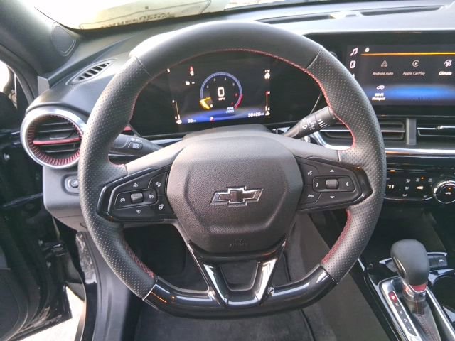 Used 2024 Chevrolet Trax RS w/ Driver Confidence Package image 14