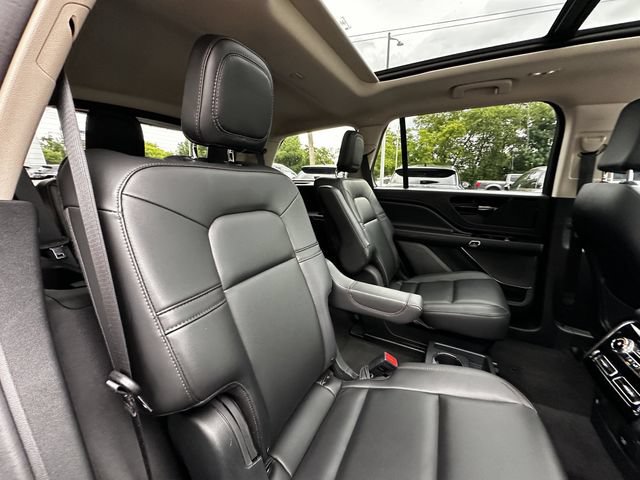 Certified 2023 Lincoln Aviator AWD w/ Premium Package image 38
