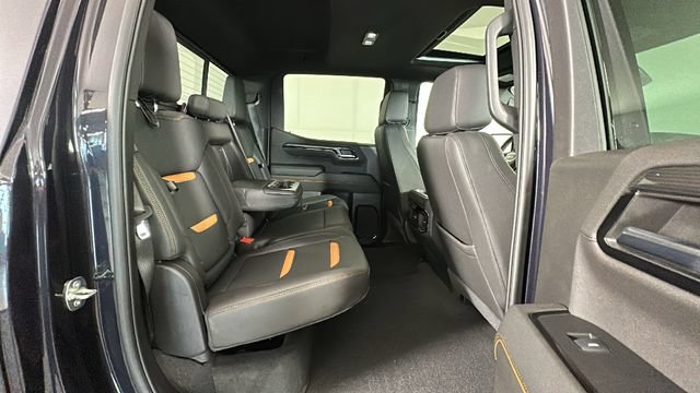 Used 2024 GMC Sierra 1500 AT4 w/ Technology Package AWD/4WD image 29