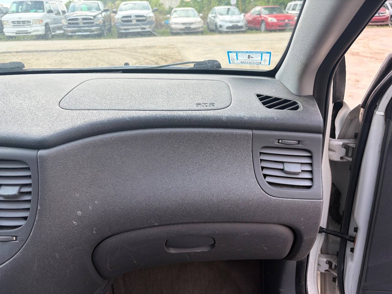 Used 2009 Kia Rio5 w/ PWR Pkg FWD image 13