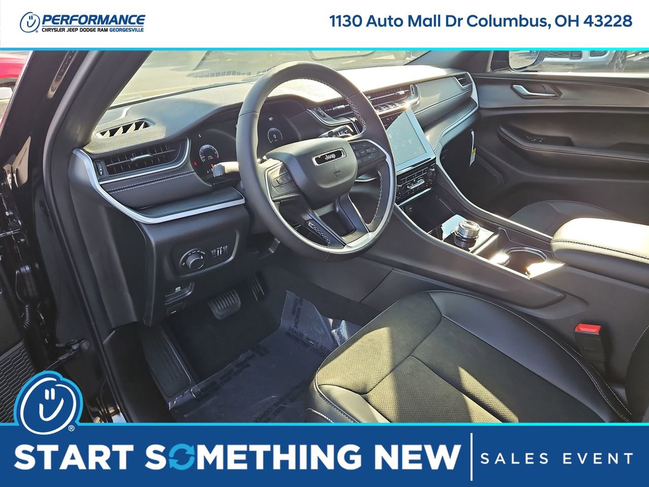 New 2025 Jeep Grand Cherokee L Laredo image 18