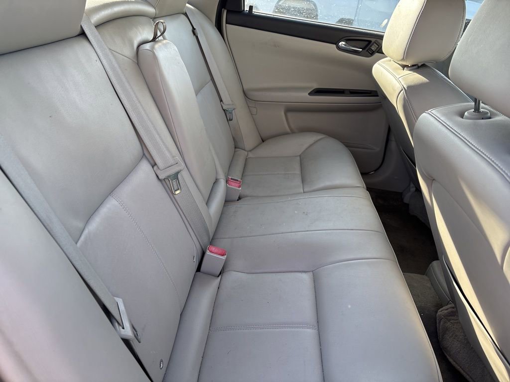 Used 2013 Chevrolet Impala LTZ image 13
