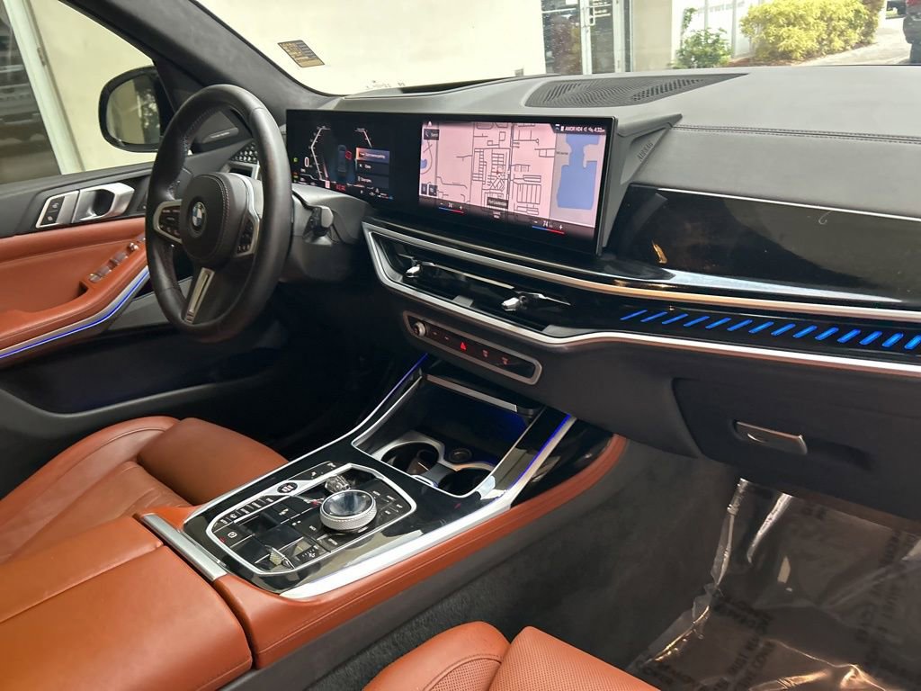 Used 2023 BMW X7 M60i w/ Executive Package image 23