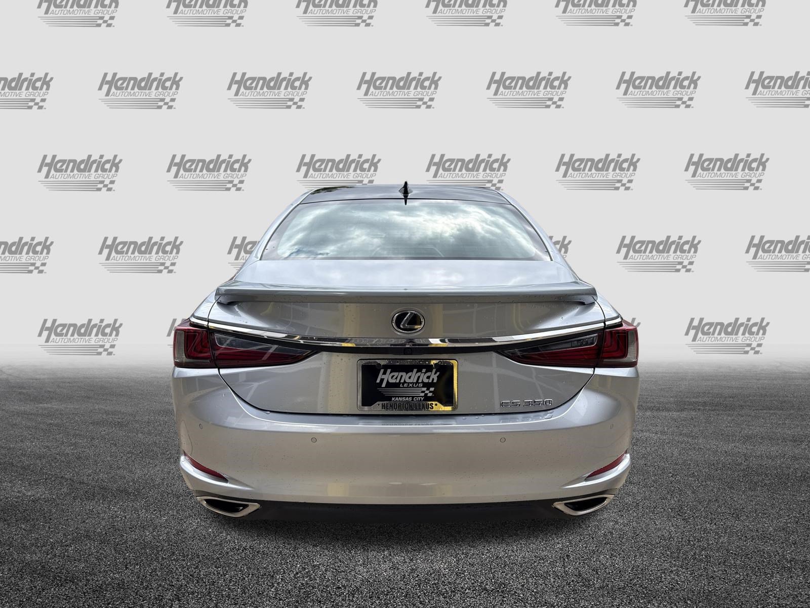 Certified 2025 Lexus ES 350 Ultra Luxury w/ Accessory Package (Z2) FWD image 9